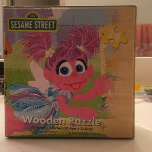 *Brand new* Sesame Street Wooden Puzzle